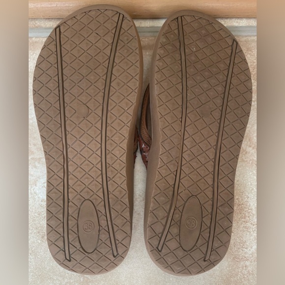 JOOMRA Women’s Brown Flip Flops Arch Support Plantar Fasciitis Orthotic Toe; 7.5 - Picture 4 of 5